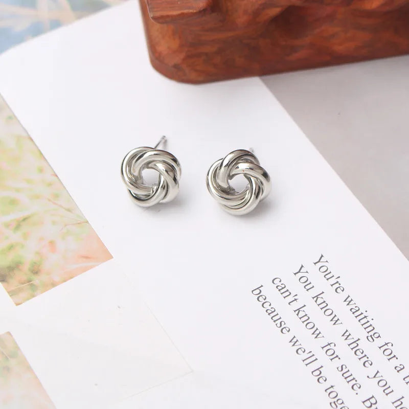Gigi's Twist Round Earrings