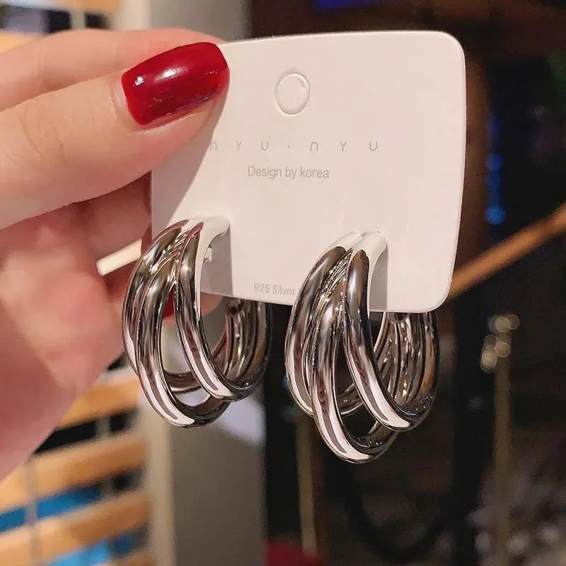 Gigi's Elegant Gold Circled Hoop Earring