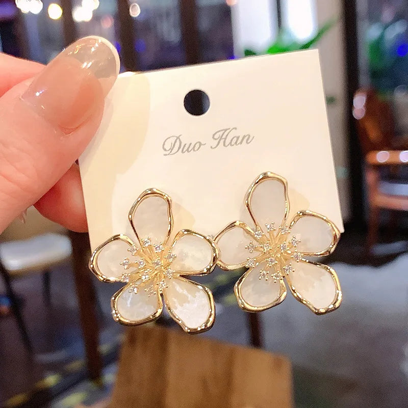 Gigi's Flower Earrings