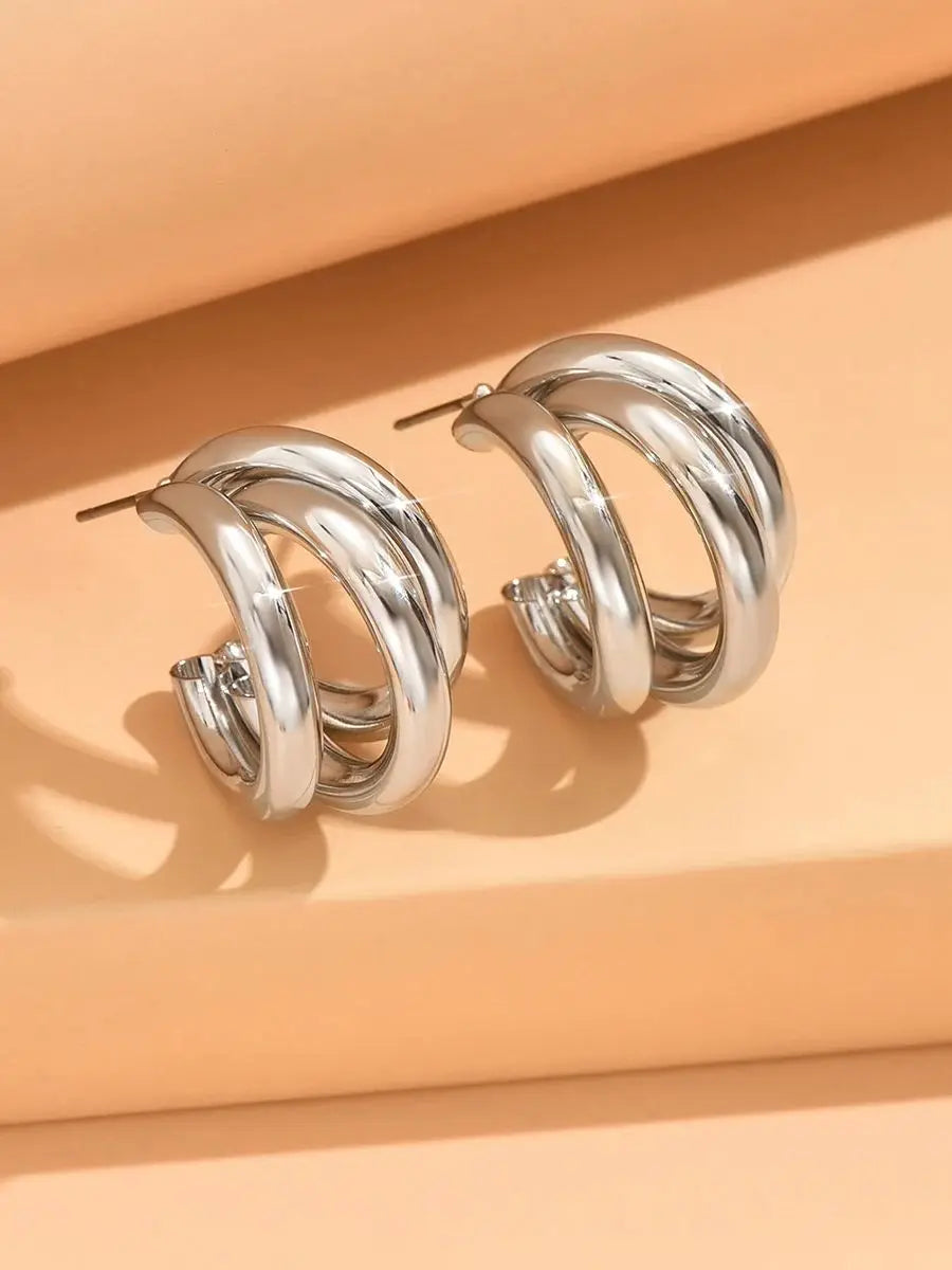 Gigi's Elegant Gold Circled Hoop Earring