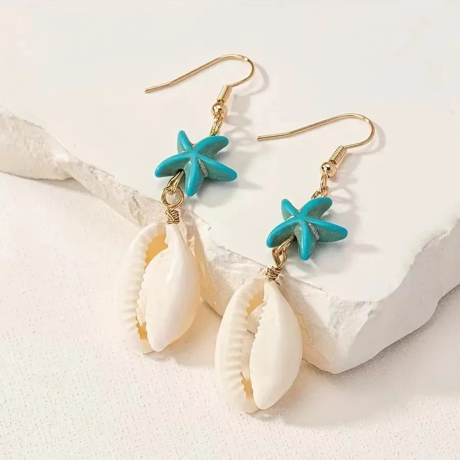 Gigi's Cream Flower Earrings