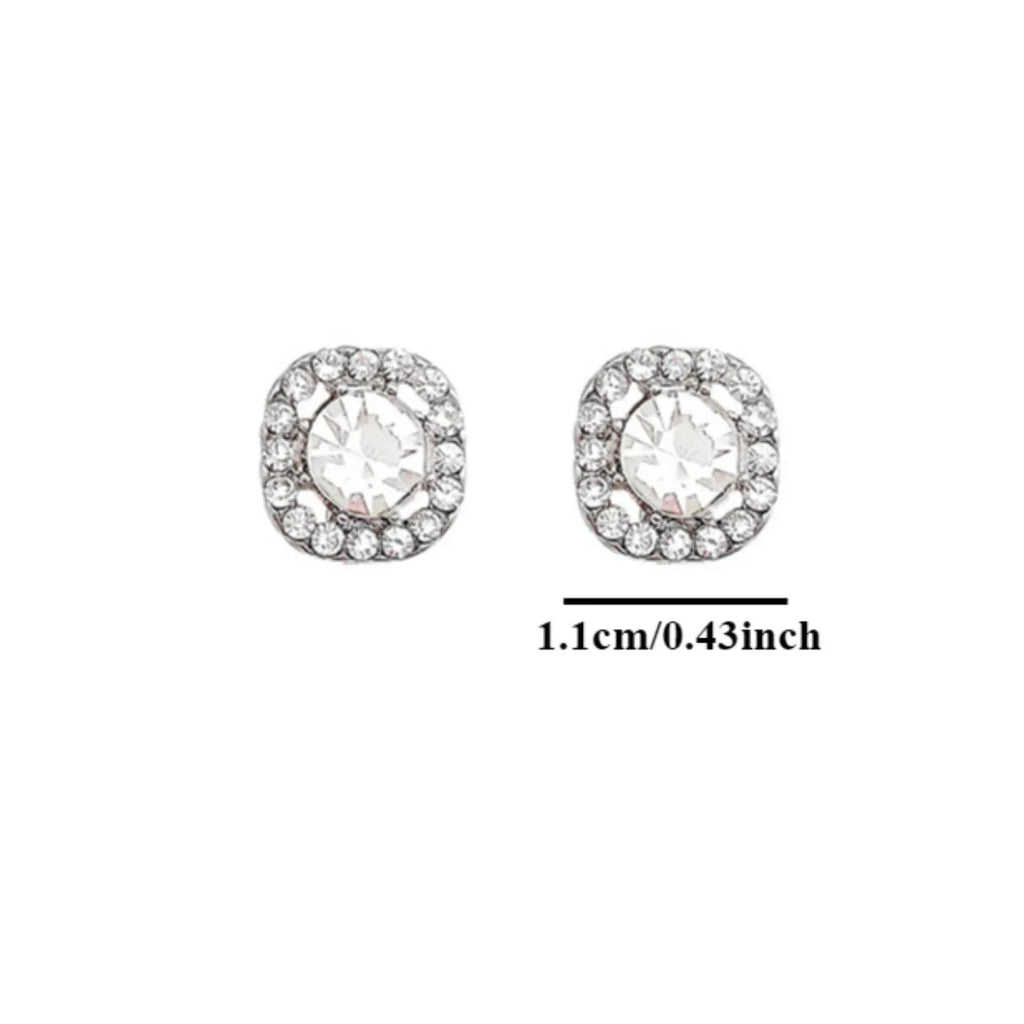 Gigi's Shiny Square Diamond Earrings
