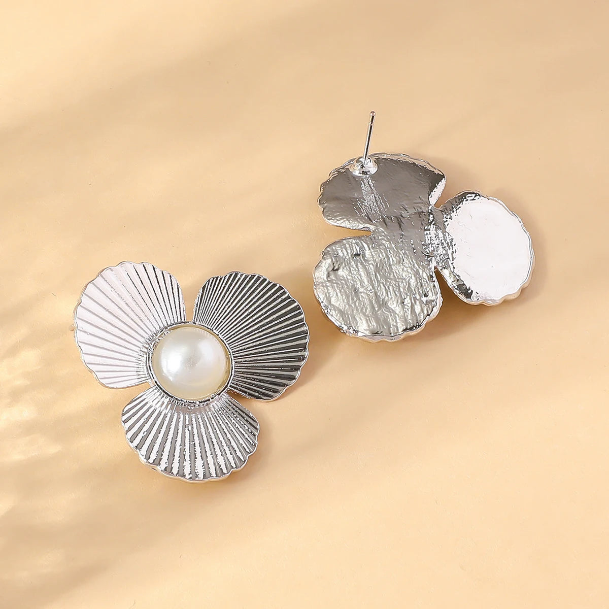 Gigi's Flower Earrings