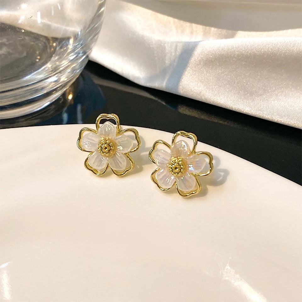 Gigi's Flower Earrings