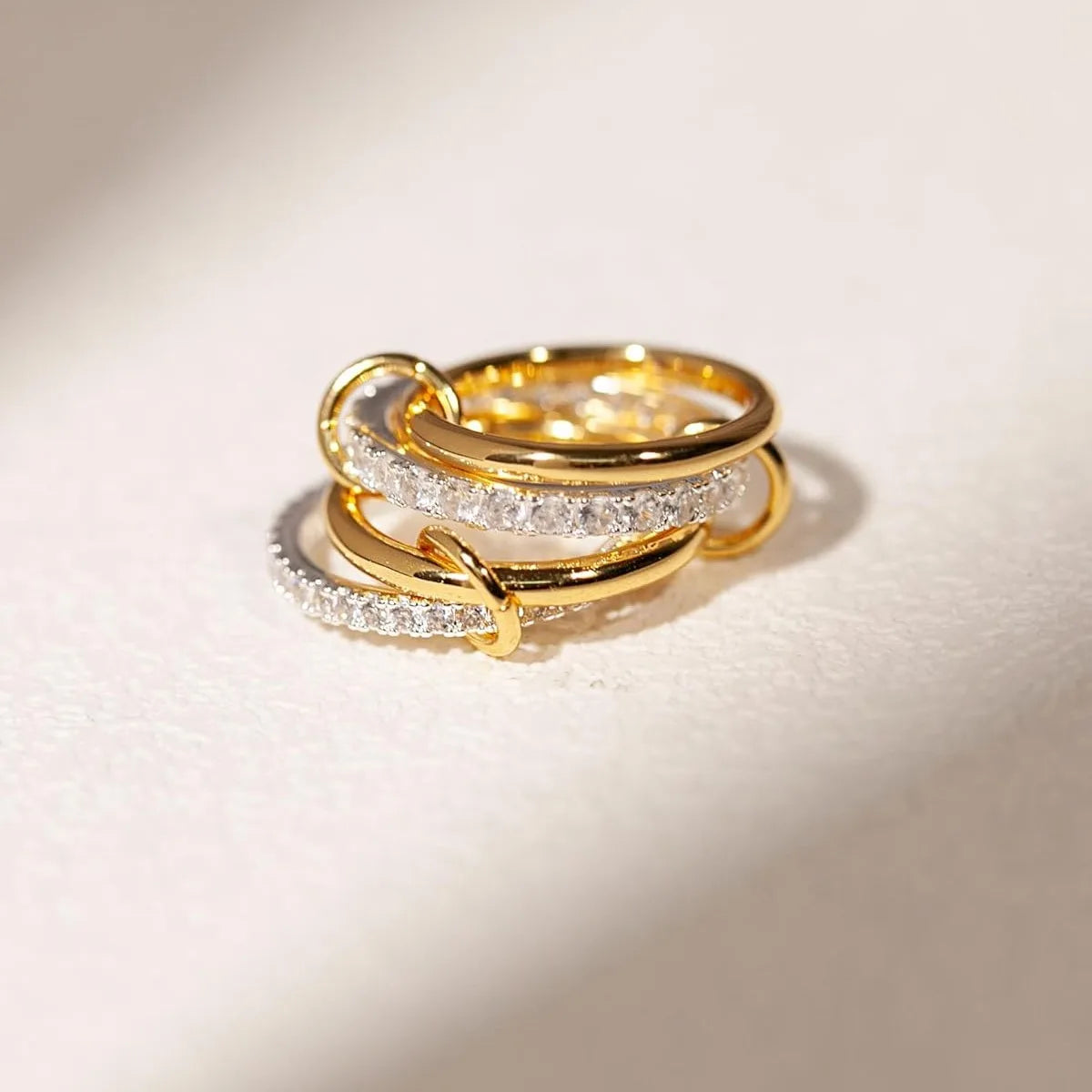 GIGI's Two-Color Four-Ring