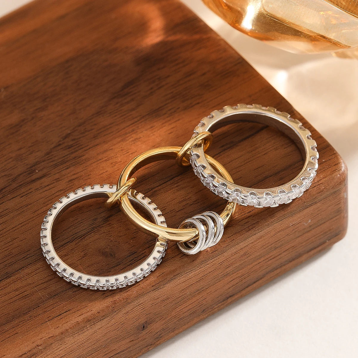 GIGI's Two-Color Four-Ring