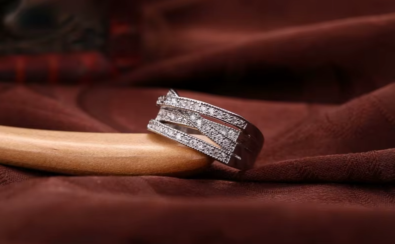 Gigi's Fashion Jewelry Crystal